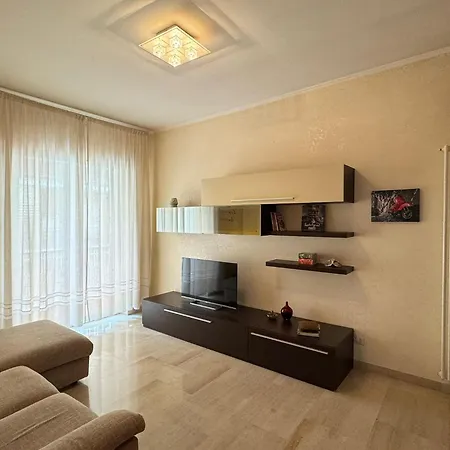 Hidden Gem In Magliana Apartament *